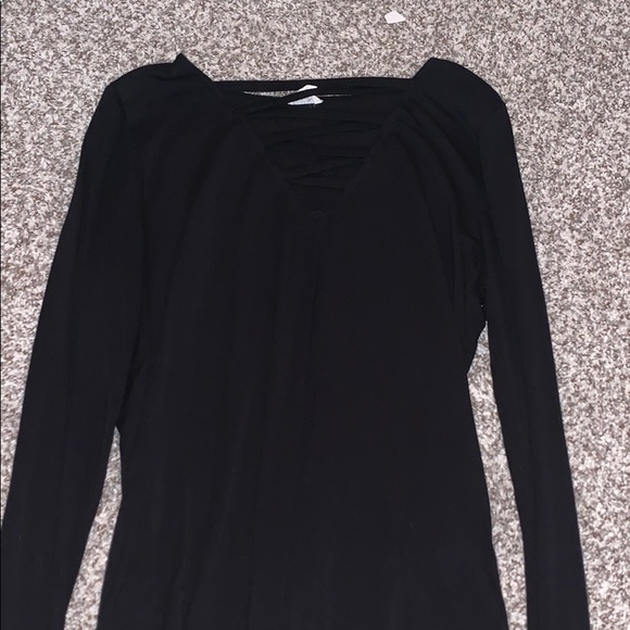 Top - Picture 2 of 2